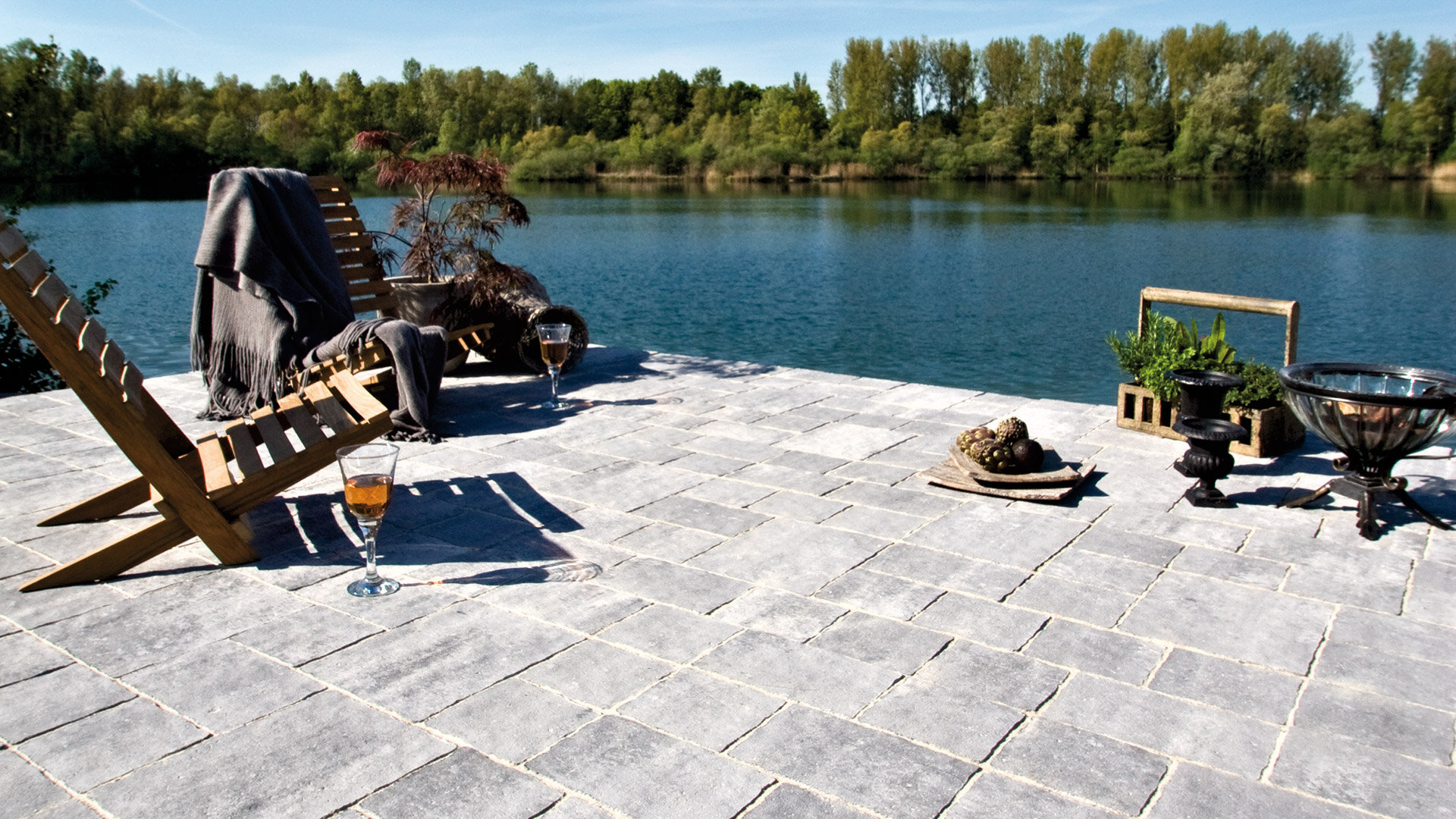 Slider Bild des Pflasterstein Mix Castello Selection titan